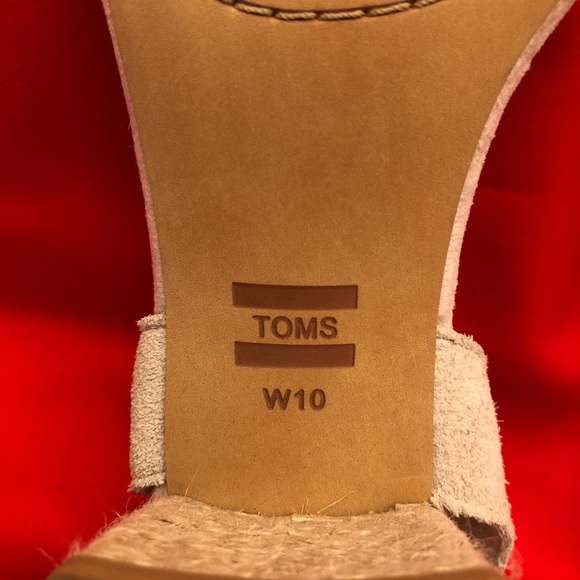 Toms Suede Rosa Sandal - Picture 6 of 8